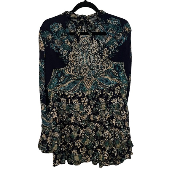Free People Lady Luck Printed Tunic Blouse Size Medium Open Back Buttons Flare - Picture 3 of 13